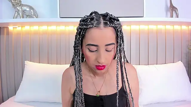 Snapshot of violett_rabbit_ chatting on 13, 11, 2025 violett rabbit online show from 13, 11, 2025