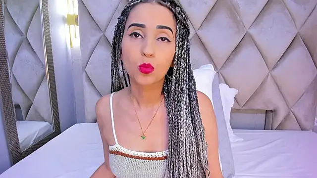 Snapshot of violett_rabbit_ chatting on 4, 12, 2025 violett rabbit online show from 4, 12, 2025