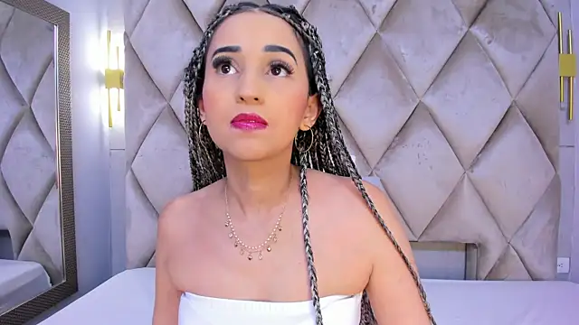 Snapshot of violett_rabbit_ chatting on 15, 12, 2025 violett rabbit online show from 15, 12, 2025