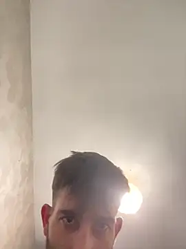 Dondeloquieras4 online show from 7, 2, 2026