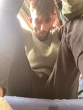 Dondeloquieras4 online show from 3, 3, 2026