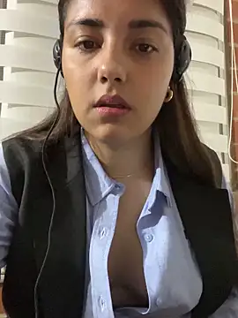 Snapshot of Au-rora chatting on 22, 12, 2025 Au-rora online show from 22, 12, 2025