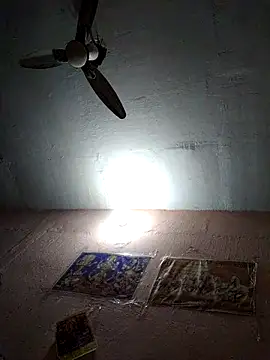 Snapshot of CUTE-GIRL-1 chatting on 17, 11, 2025 CUTE-GIRL-1 online show from 17, 11, 2025