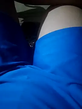 Snapshot of marianagamez49 chatting on 16, 11, 2025 marianagamez49 online show from 16, 11, 2025