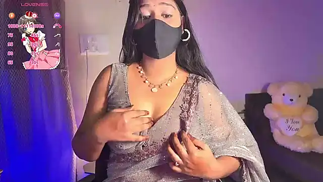 Snapshot of palakmishra033 chatting on 31, 5, 2026 palakmishra033 online show from 31, 5, 2026
