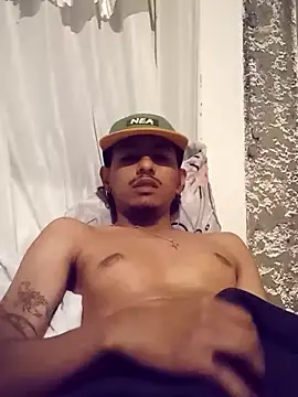 SkinniYamo online show from 18, 3, 2026