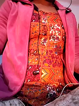 Hot-Rubyy online show from 12, 2, 2026