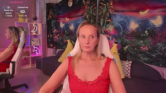 Snapshot of ScarlettPalmer chatting on 7, 11, 2025 ScarlettPalmer online show from 7, 11, 2025