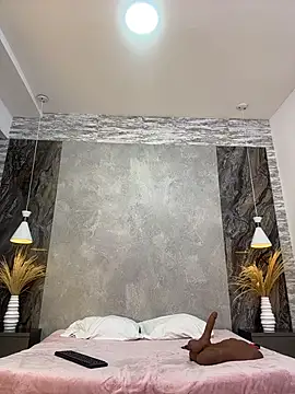 Snapshot of Hannahpradaa_ chatting on 16, 12, 2025 Hannahpradaa online show from 16, 12, 2025