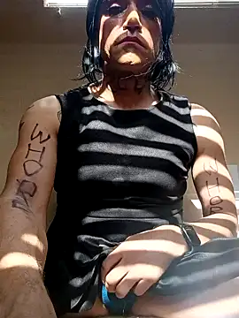 Snapshot of ArtesianSunset53 chatting on 3, 11, 2025 ArtesianSunset53 online show from 3, 11, 2025