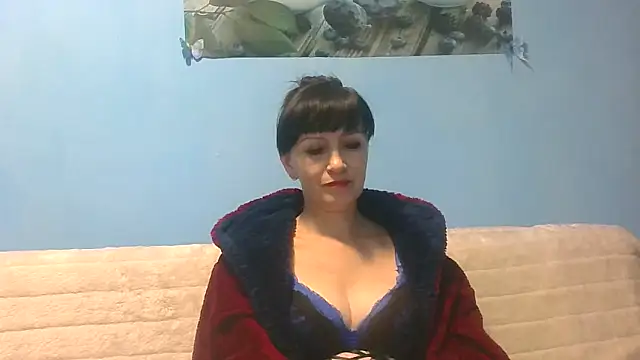 Snapshot of IffetLove42 chatting on 30, 10, 2025 IffetLove42 online show from 30, 10, 2025