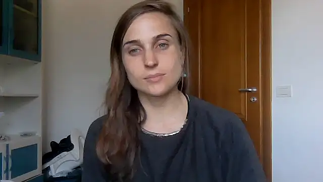 SinnEmily online show from 10, 4, 2026