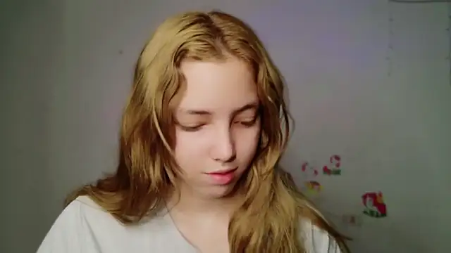 Snapshot of Natalia_alian chatting on 2, 11, 2025 Natalia alian online show from 2, 11, 2025