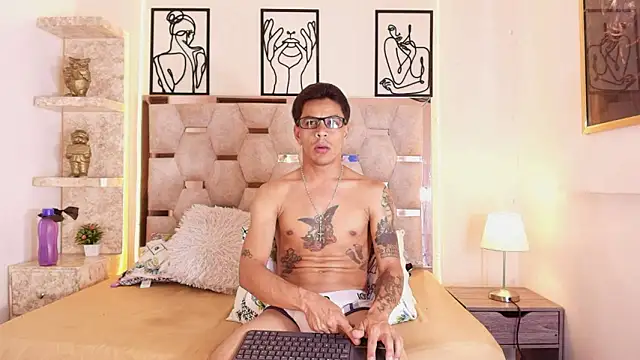 Andrew Haalls online show from 21, 2, 2026