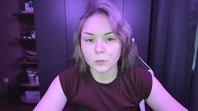 sophia lix online show from 26, 11, 2025