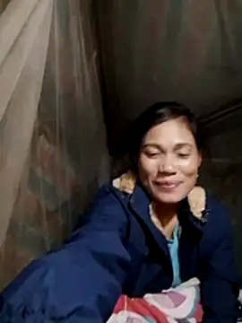 Snapshot of doggy-00 chatting on 30, 11, 2025 doggy-00 online show from 30, 11, 2025