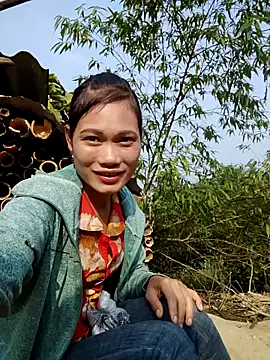 Snapshot of doggy-00 chatting on 3, 12, 2025 doggy-00 online show from 3, 12, 2025