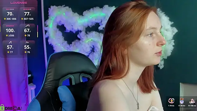 Snapshot of AngelWisee chatting on 18, 12, 2025 AngelWisee online show from 18, 12, 2025