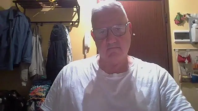 Snapshot of Diegoriv71 chatting on 13, 5, 2026 Diegoriv71 online show from 13, 5, 2026