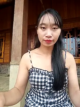 Snapshot of Linh_sexy98 chatting on 16, 11, 2025 Linh sexy98 online show from 16, 11, 2025