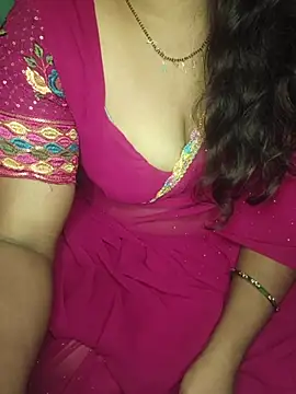 Snapshot of shreyareddy99 chatting on 30, 10, 2025 shreyareddy99 online show from 30, 10, 2025