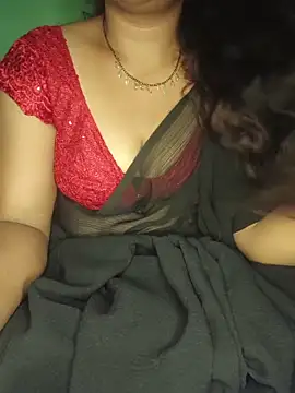 Snapshot of shreyareddy99 chatting on 31, 10, 2025 shreyareddy99 online show from 31, 10, 2025