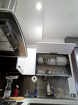 Piediniecollant online show from 16, 3, 2026