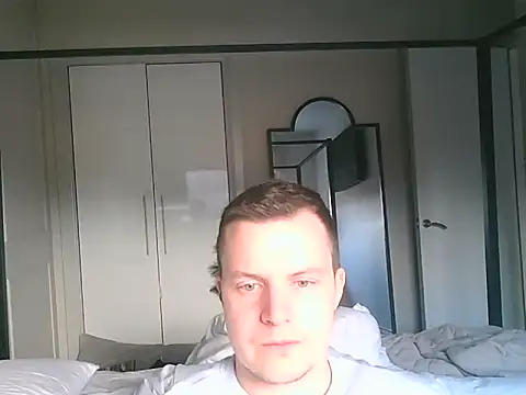 Snapshot of scotsman202513 chatting on 28, 10, 2025 scotsman202513 online show from 28, 10, 2025