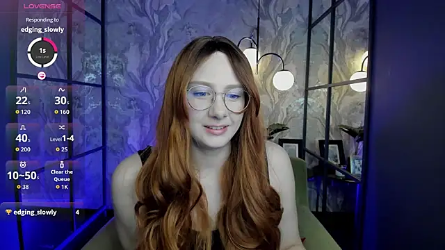 Snapshot of Liana_Ln chatting on 29, 11, 2025 Liana Ln online show from 29, 11, 2025