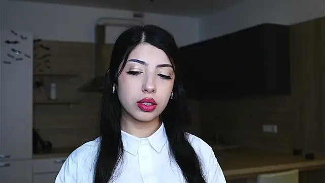 TonjaNeace online show from 9, 11, 2025