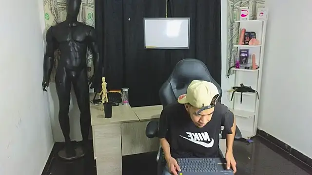 Latin Duo13 online show from 10, 2, 2026