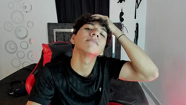 Maximiliano Khalil online show from 29, 11, 2025