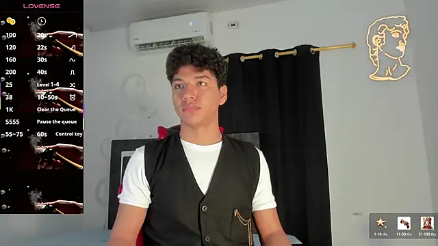Snapshot of Maximiliano_Khalil chatting on 14, 3, 2026 Maximiliano Khalil online show from 14, 3, 2026