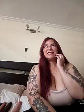 SofiBelluccix online show from 30, 10, 2025