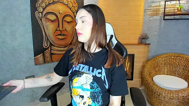 DakotaRussell  online show from 7, 11, 2025