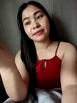 Bamboo-niee123 online show from 15, 4, 2026