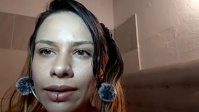 Snapshot of Hairy_ptt chatting on 11, 11, 2025 Hairy ptt online show from 11, 11, 2025