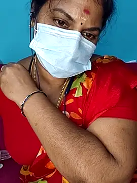 Snapshot of deepikasree143 chatting on 31, 10, 2025 deepikasree143 online show from 31, 10, 2025