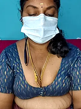 Snapshot of deepikasree143 chatting on 2, 11, 2025 deepikasree143 online show from 2, 11, 2025