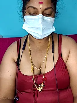 Snapshot of deepikasree143 chatting on 4, 11, 2025 deepikasree143 online show from 4, 11, 2025