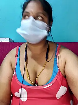 Snapshot of deepikasree143 chatting on 17, 11, 2025 deepikasree143 online show from 17, 11, 2025