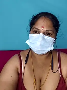 Snapshot of deepikasree143 chatting on 23, 11, 2025 deepikasree143 online show from 23, 11, 2025