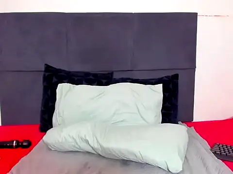 ThickLeeyanaXX online show from 9, 11, 2025