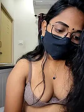 Snapshot of funny_couple_telugu chatting on 28, 10, 2025 funny couple telugu online show from 28, 10, 2025