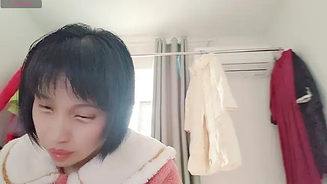 Snapshot of Yan61 chatting on 5, 12, 2025 Yan61 online show from 5, 12, 2025