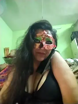 Snapshot of LOVE__RANI chatting on 11, 11, 2025 LOVE RANI online show from 11, 11, 2025