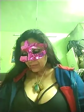 Snapshot of LOVE__RANI chatting on 16, 11, 2025 LOVE RANI online show from 16, 11, 2025