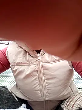 yoyo-mi online show from 16, 11, 2025