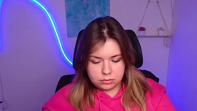 Snapshot of SusannaNight chatting on 12, 11, 2025 SusannaNight online show from 12, 11, 2025