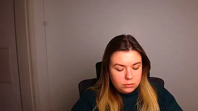 Snapshot of SusannaNight chatting on 18, 11, 2025 SusannaNight online show from 18, 11, 2025